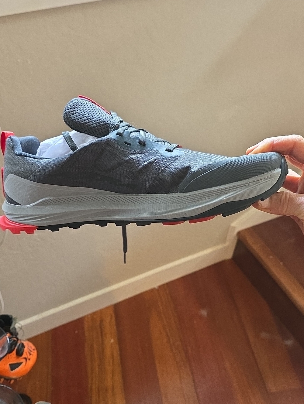 Mens Size 11.5 Altra Lone Peak 9 Trail Shoes — Gray with Red Accents - Picture 5 of 5